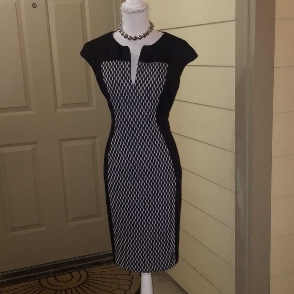 Black & White Slimming Dress